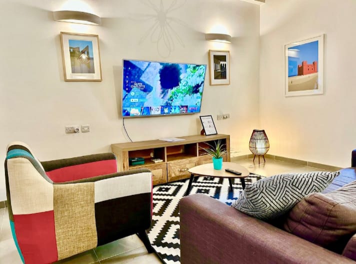 Stylish Large Townhouse Off The Promenade & Seafront